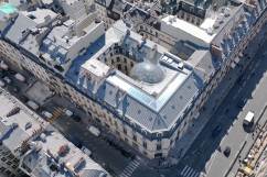 Le Visionnaire : bâtiment historique L'Oréal, 14 rue Royale à Paris.